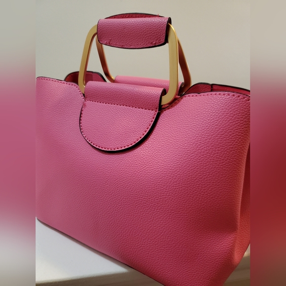 Pink Handbag - Picture 4 of 4